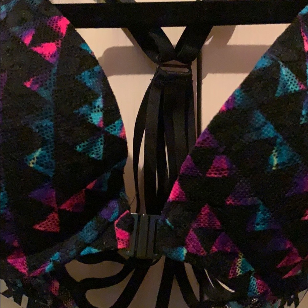 Victoria’s Secret Racerback - Picture 4 of 8